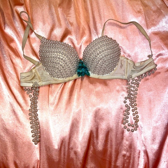 Which Pearl Mermaid Rave Top size 32B - Picture 2 of 2